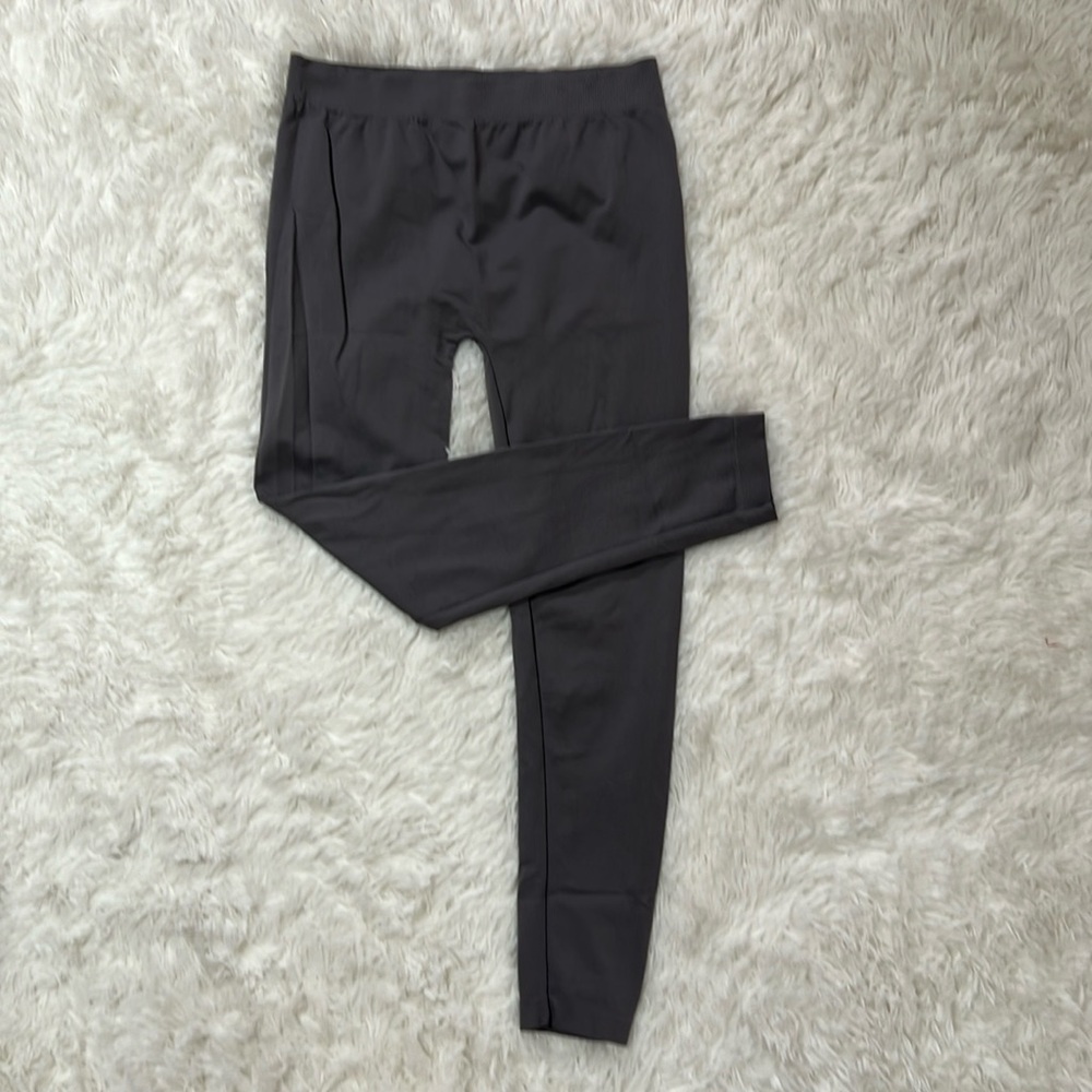 Wet Seal grey leggings